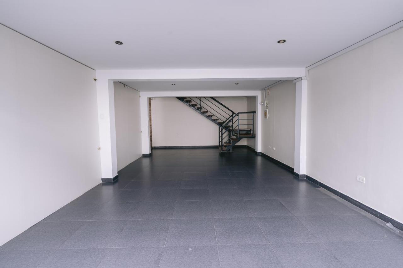 LM Hoteles Piura Extérieur photo