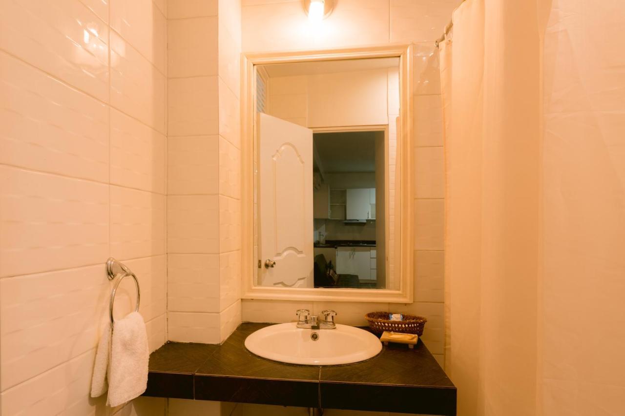 LM Hoteles Piura Extérieur photo