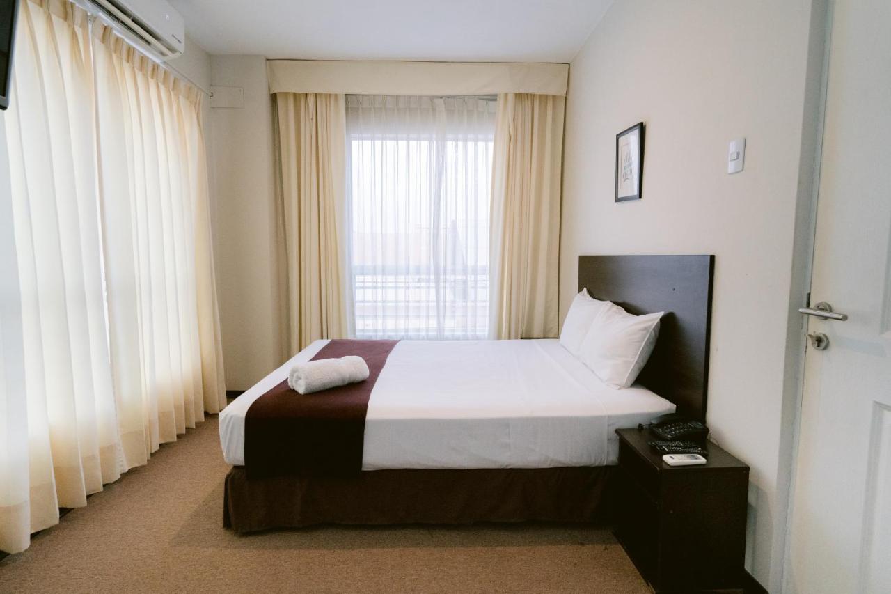 LM Hoteles Piura Extérieur photo